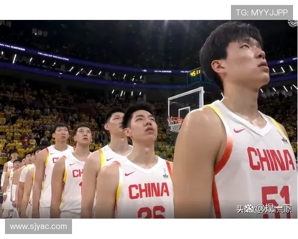 中国男篮半决赛对决日本队全力以赴争夺决赛资格精彩瞬间回顾